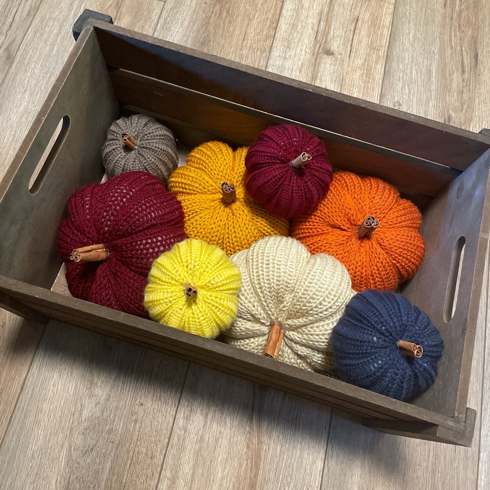 Knit pumpkins! #handmade #knitpumpkins #fall